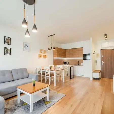 Cozy Near The With Parking And Balcony In By Renters Apartment Pogorzelica (Gmina Rewal)